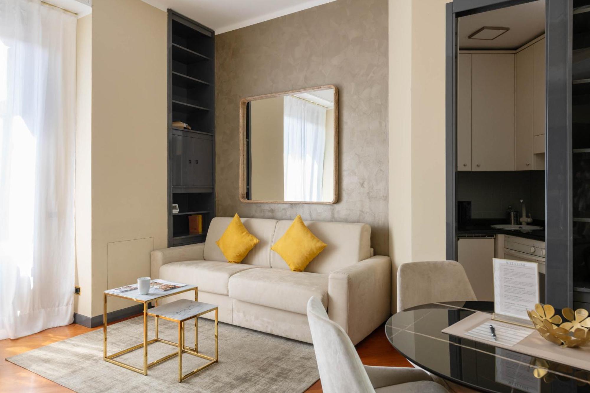 Heart Milan Apartments Duomo District Ngoại thất bức ảnh